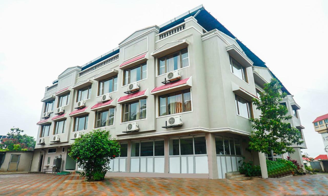 Mountview Resort & Spa Lonavala Exterior foto